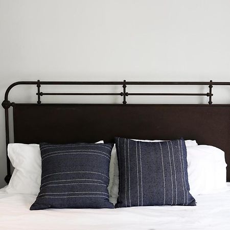 Blackswan - Rosemary Sq - Bohemian Loft With Balcony 웨스트 팜 비치 외부 사진